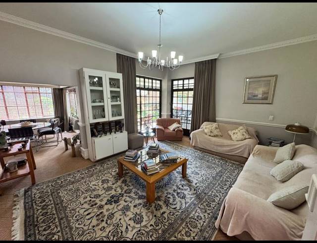 4 BEDROOM TOWNHOUSE FOR SALE IN BROOKLYN